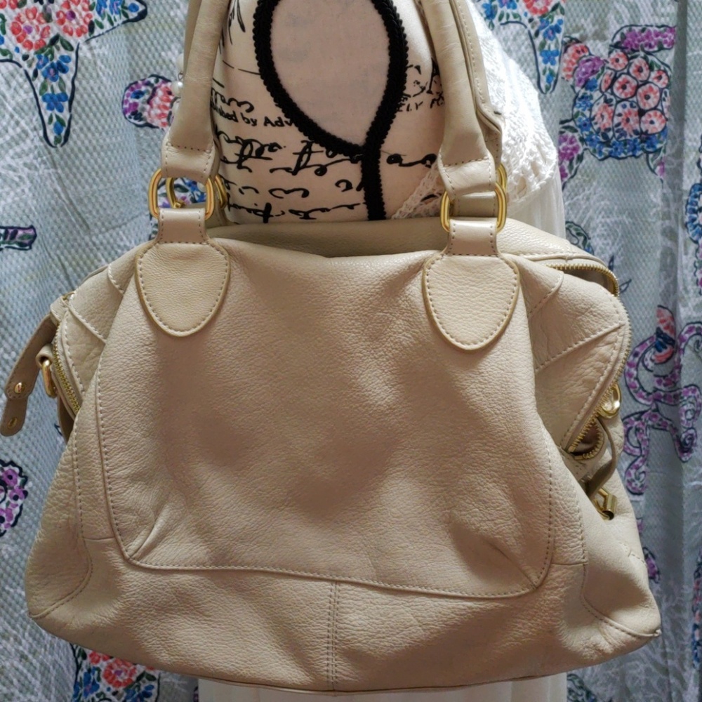 Audrey Brooke Cream Handbag